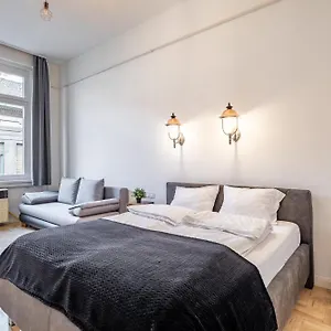 Luxurious At Center Budapešť