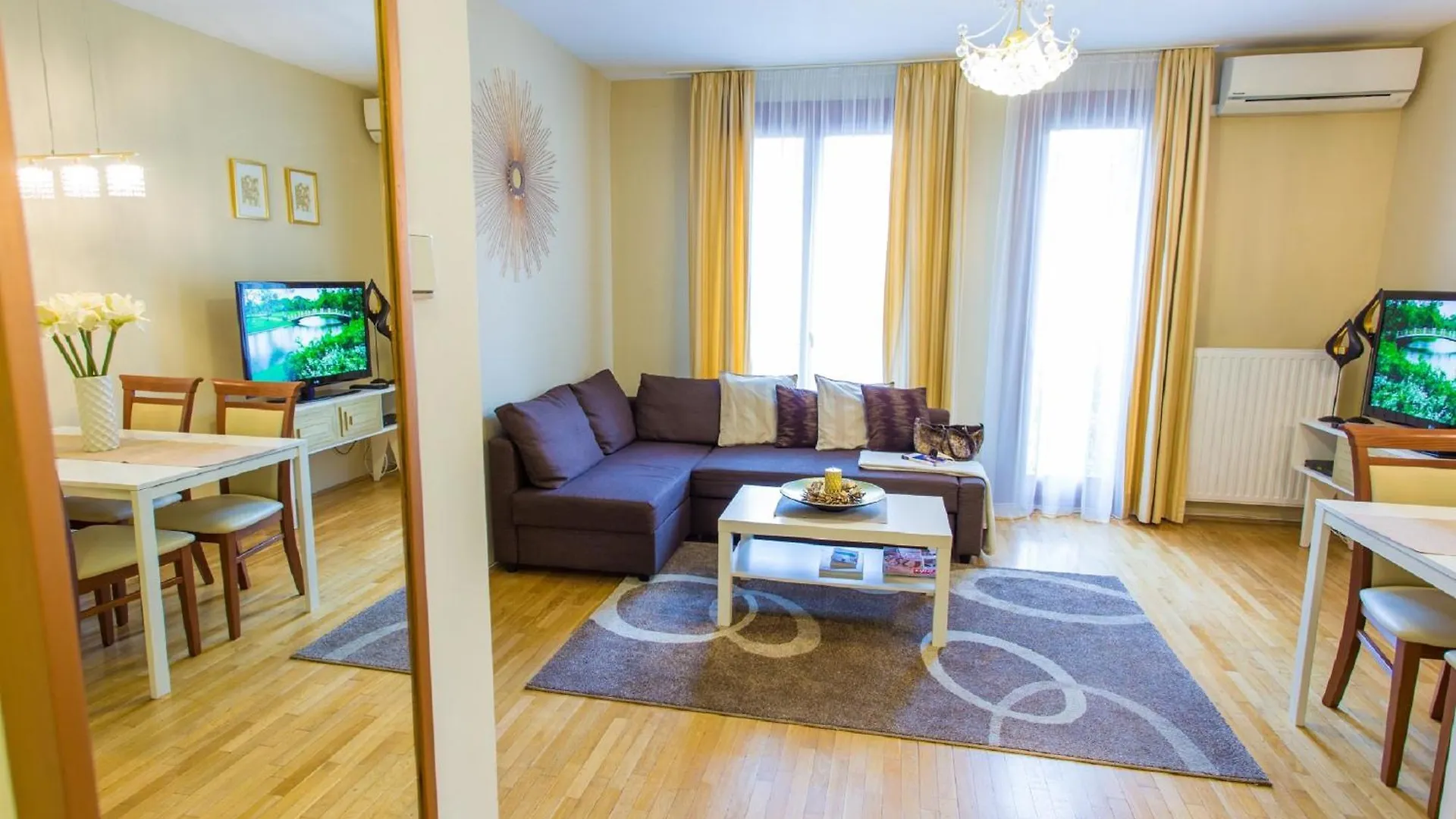 Colours Apartments Superior With Free Parking Budapest