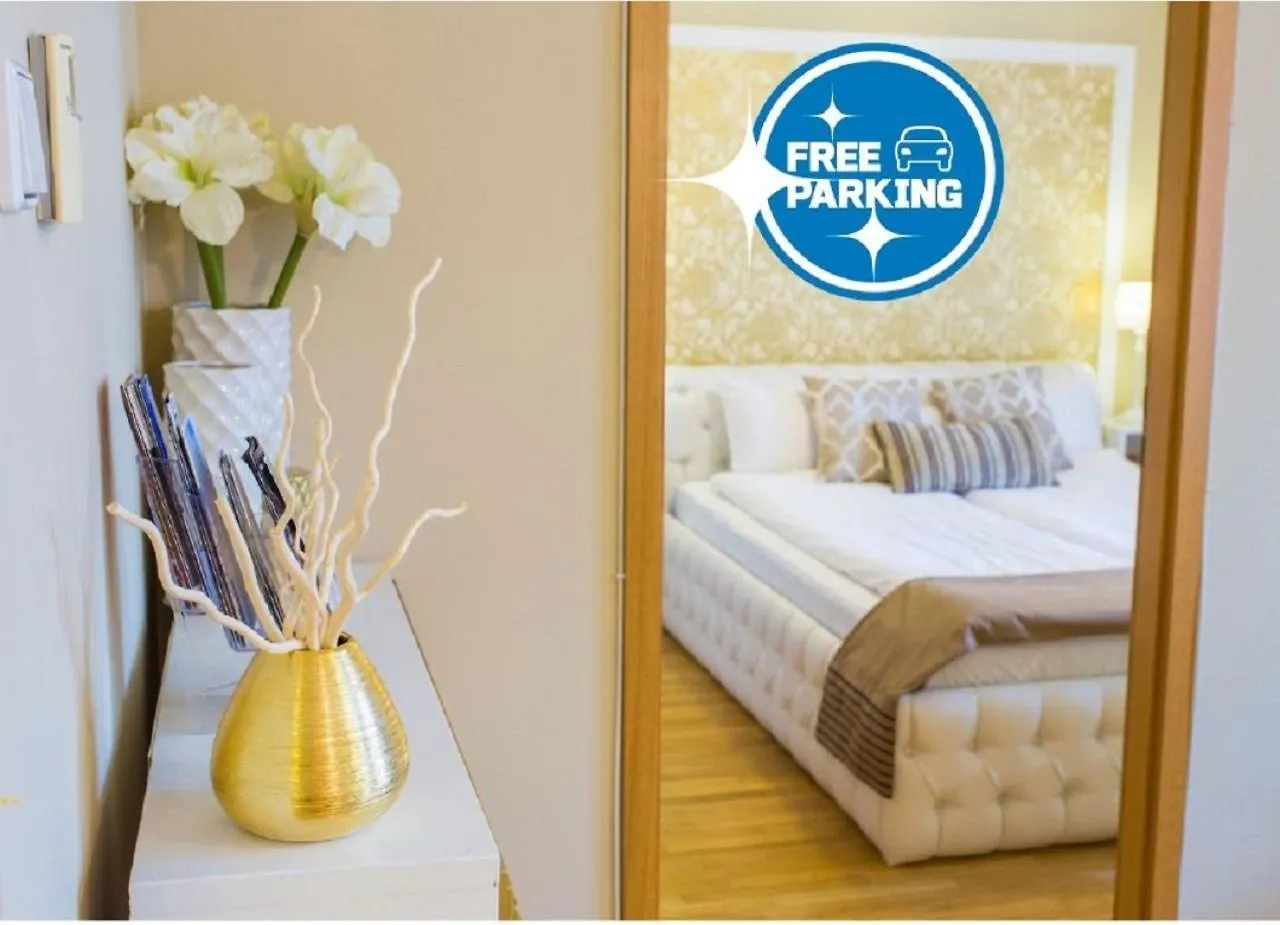 Colours Apartments Superior With Free Parking Budapest 0*,